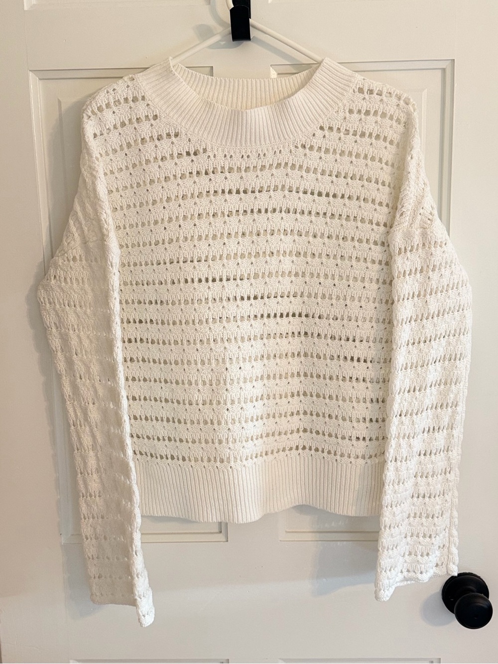 Evereve White Open Knit Crochet Sweater Medium Cotton Blend Boho Coastal